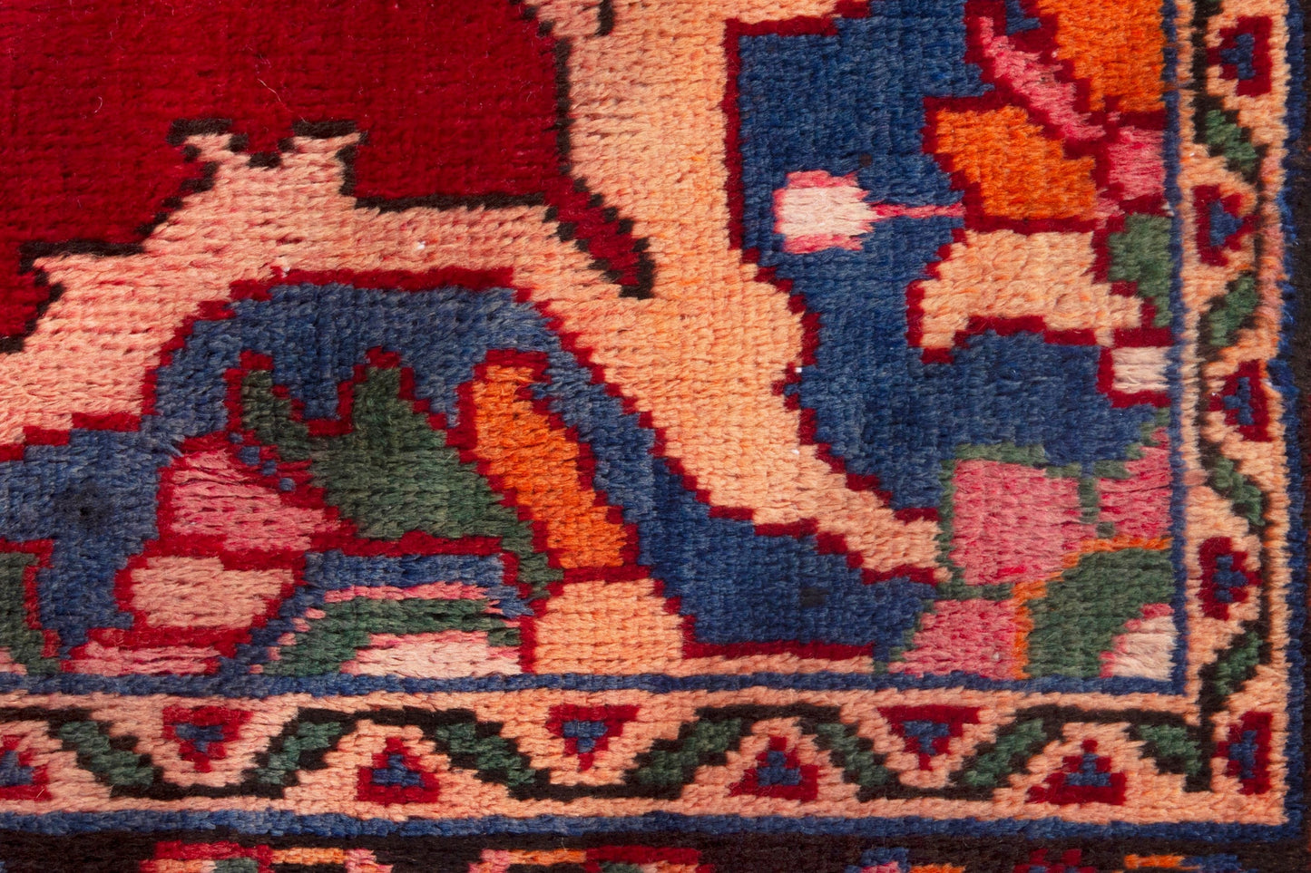 3102 - 3'10" x 10'4"