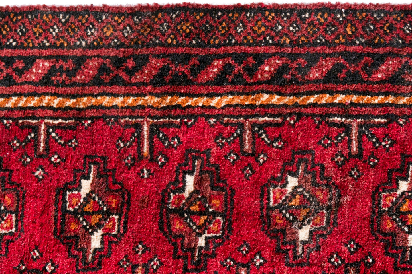 3105 - 4'3" x 12'10"