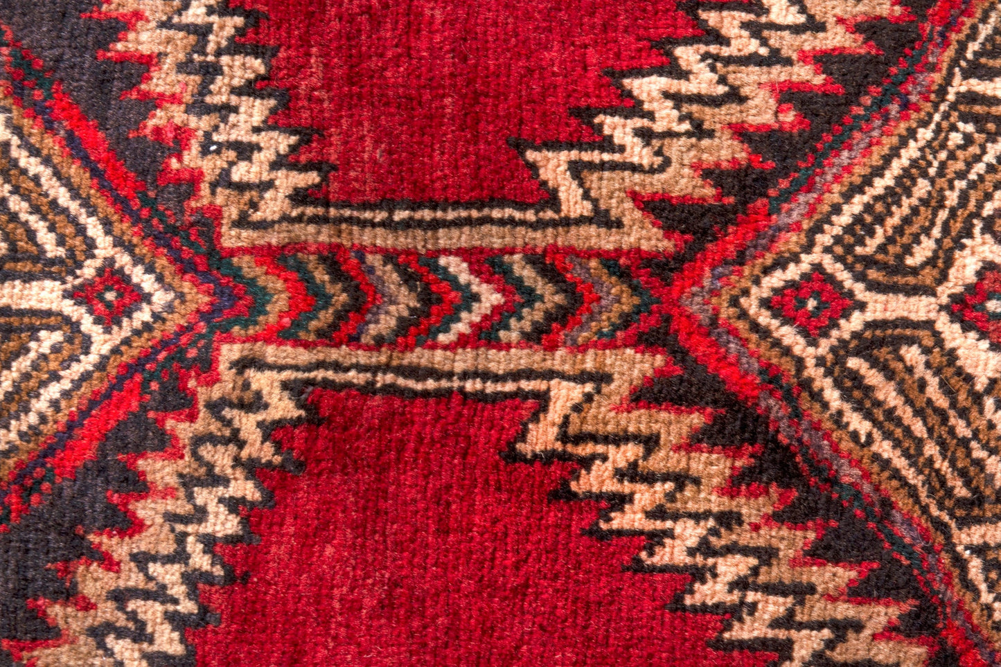 3130 - 2'11" x 10'6"