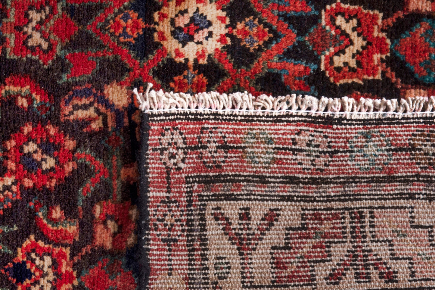 3131 - 3'11" x 8'10"