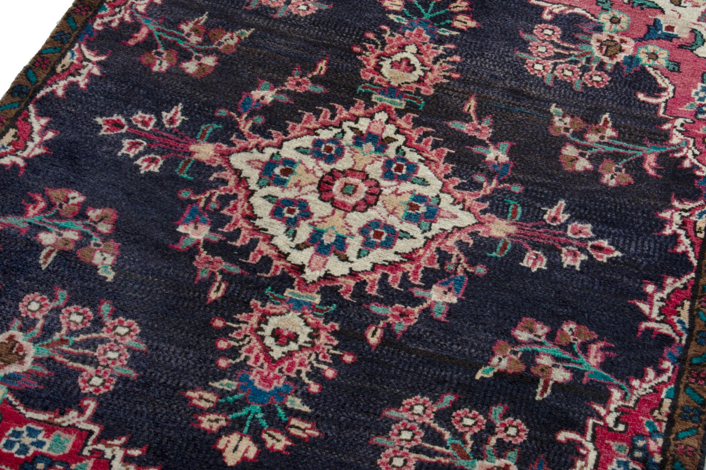 3147 - 3'1" x 11'10"