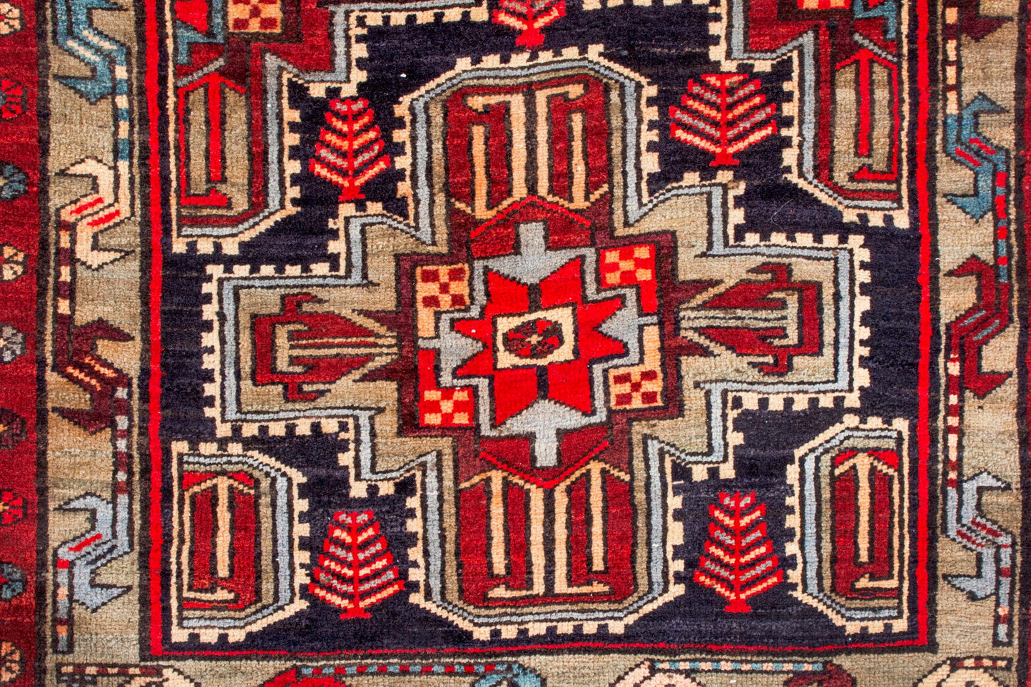 3153 - 3'10" x 10'5"