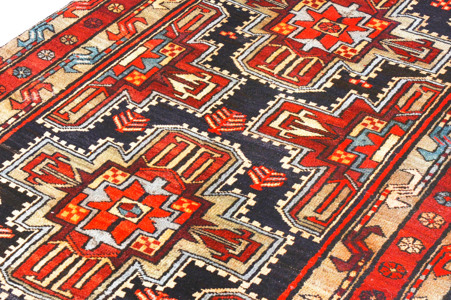 3153 - 3'10" x 10'5"