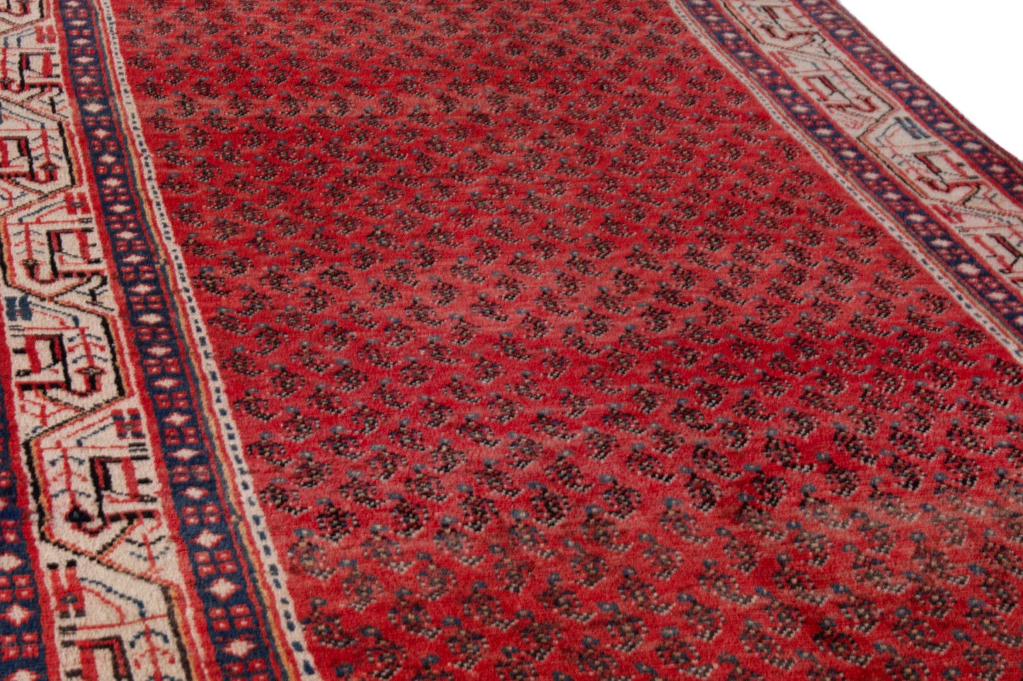 3171 - 3'10" x 10'4"