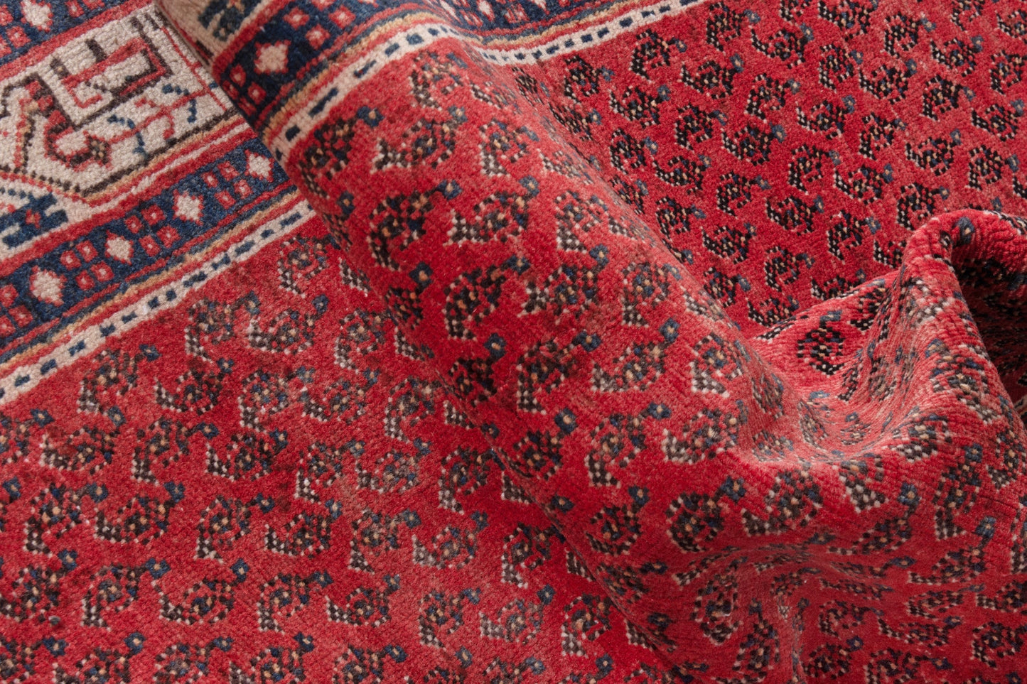 3171 - 3'10" x 10'4"