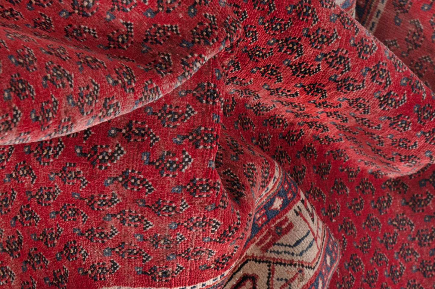 3171 - 3'10" x 10'4"