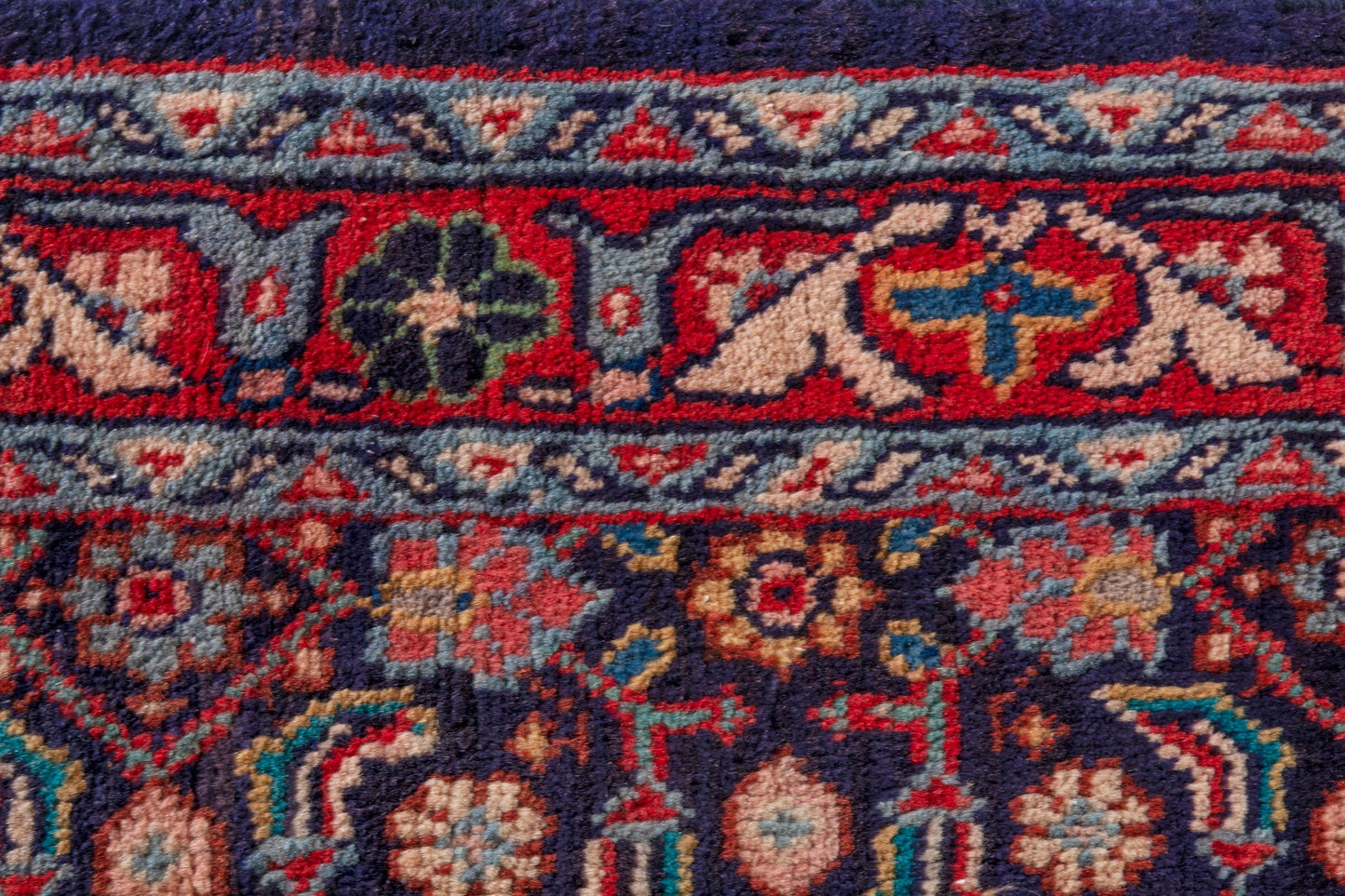 3203 - 3'8" x 10'10"