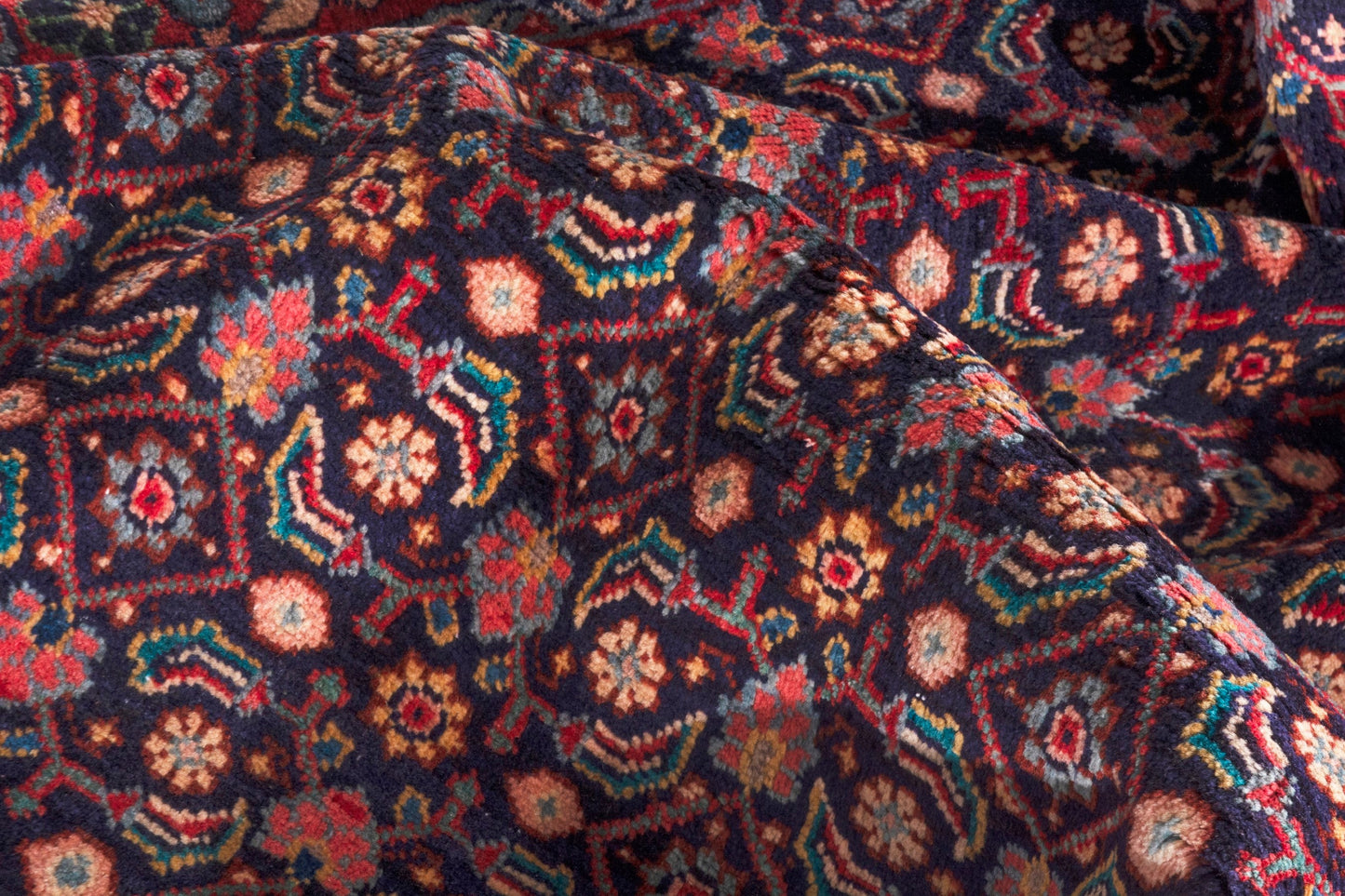 3203 - 3'8" x 10'10"