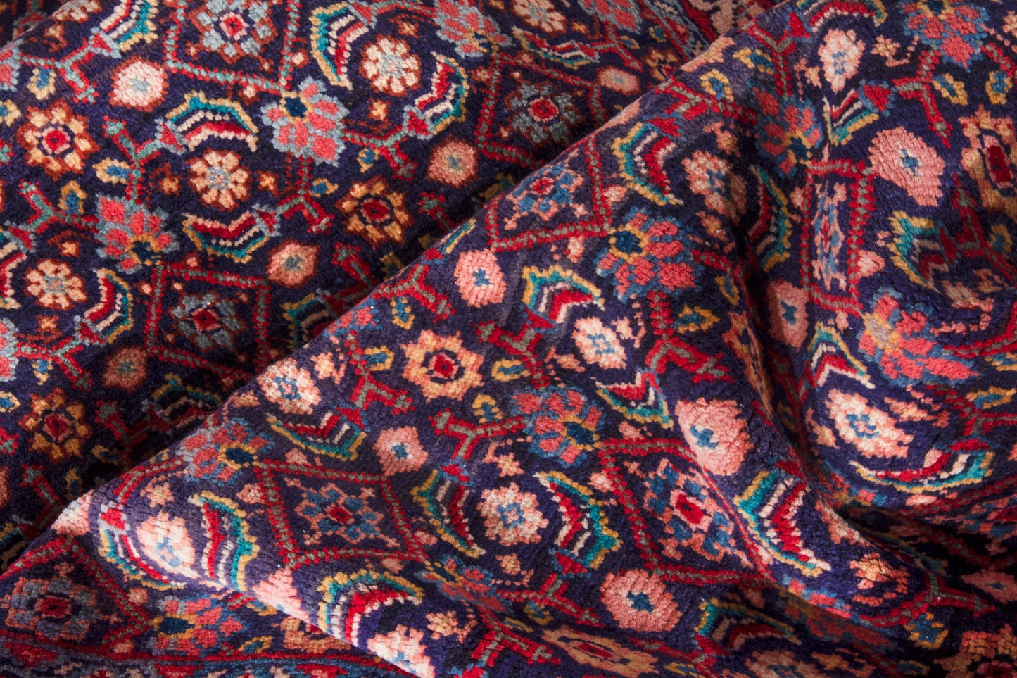 3203 - 3'8" x 10'10"