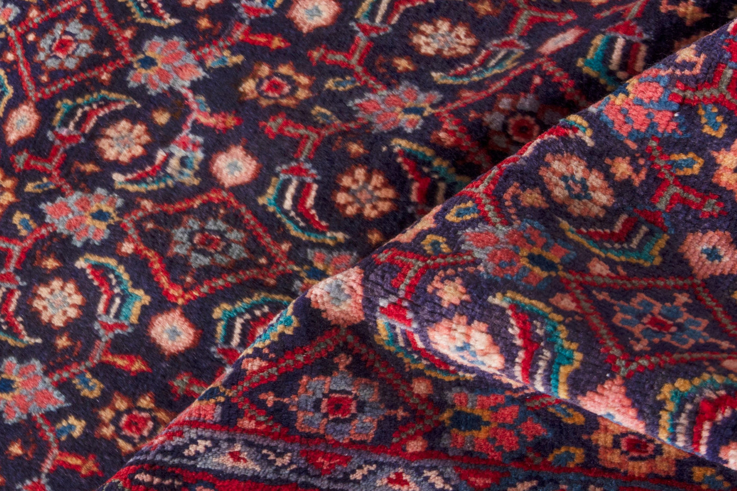 3203 - 3'8" x 10'10"