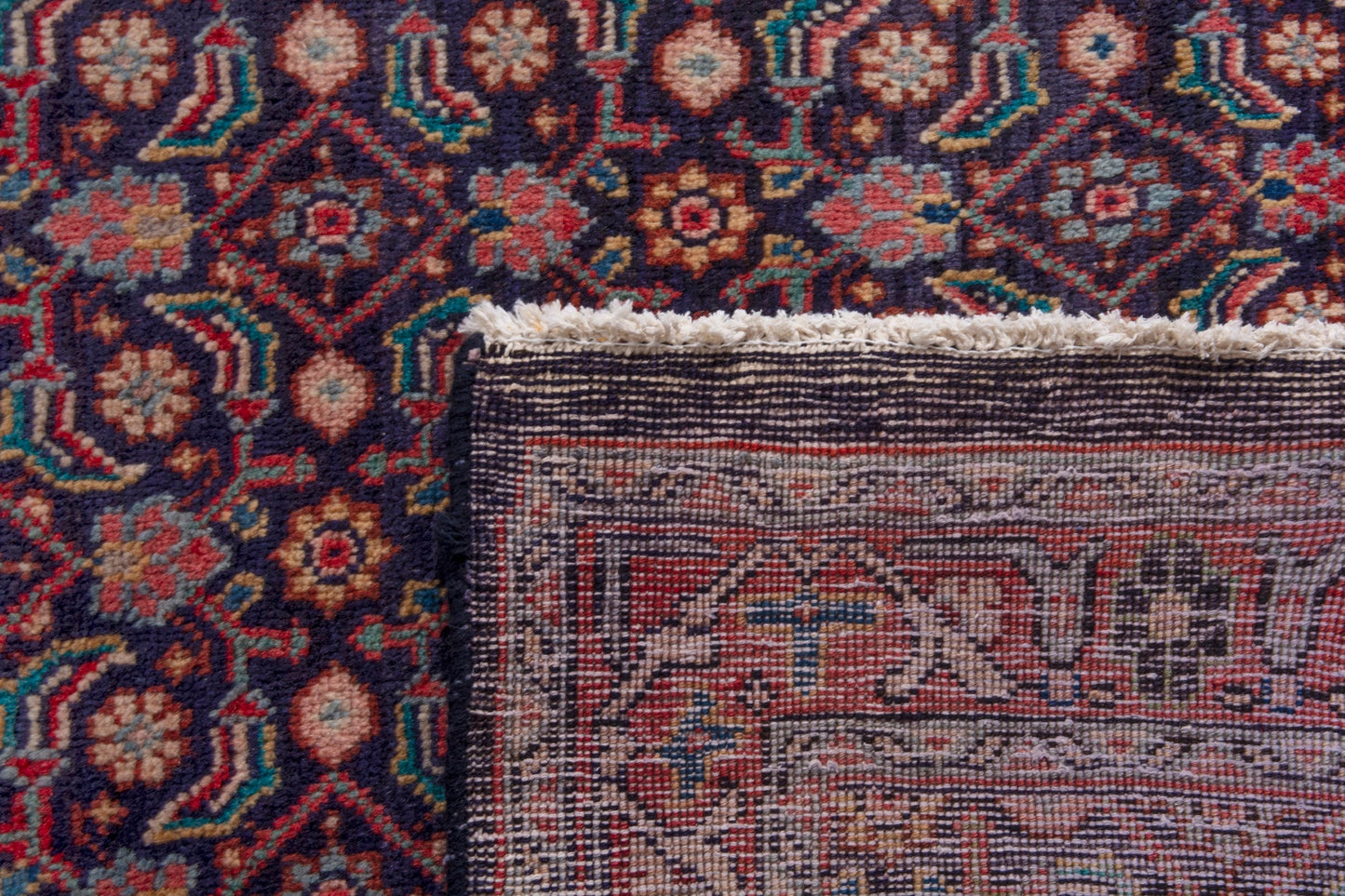 3203 - 3'8" x 10'10"