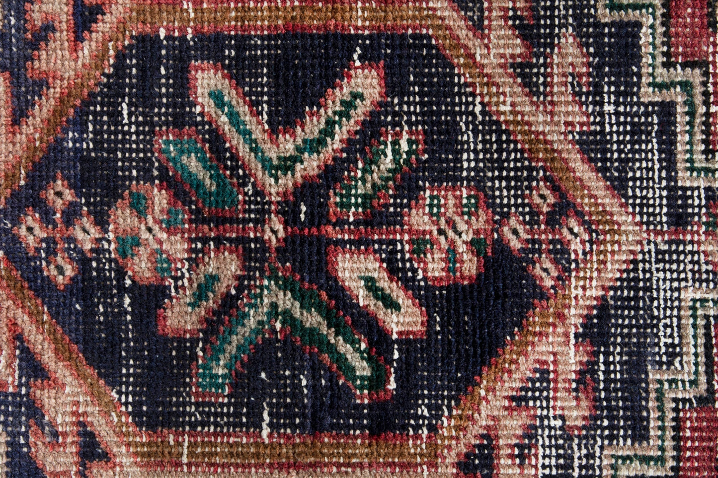6229 - 3'3" x 10'6"