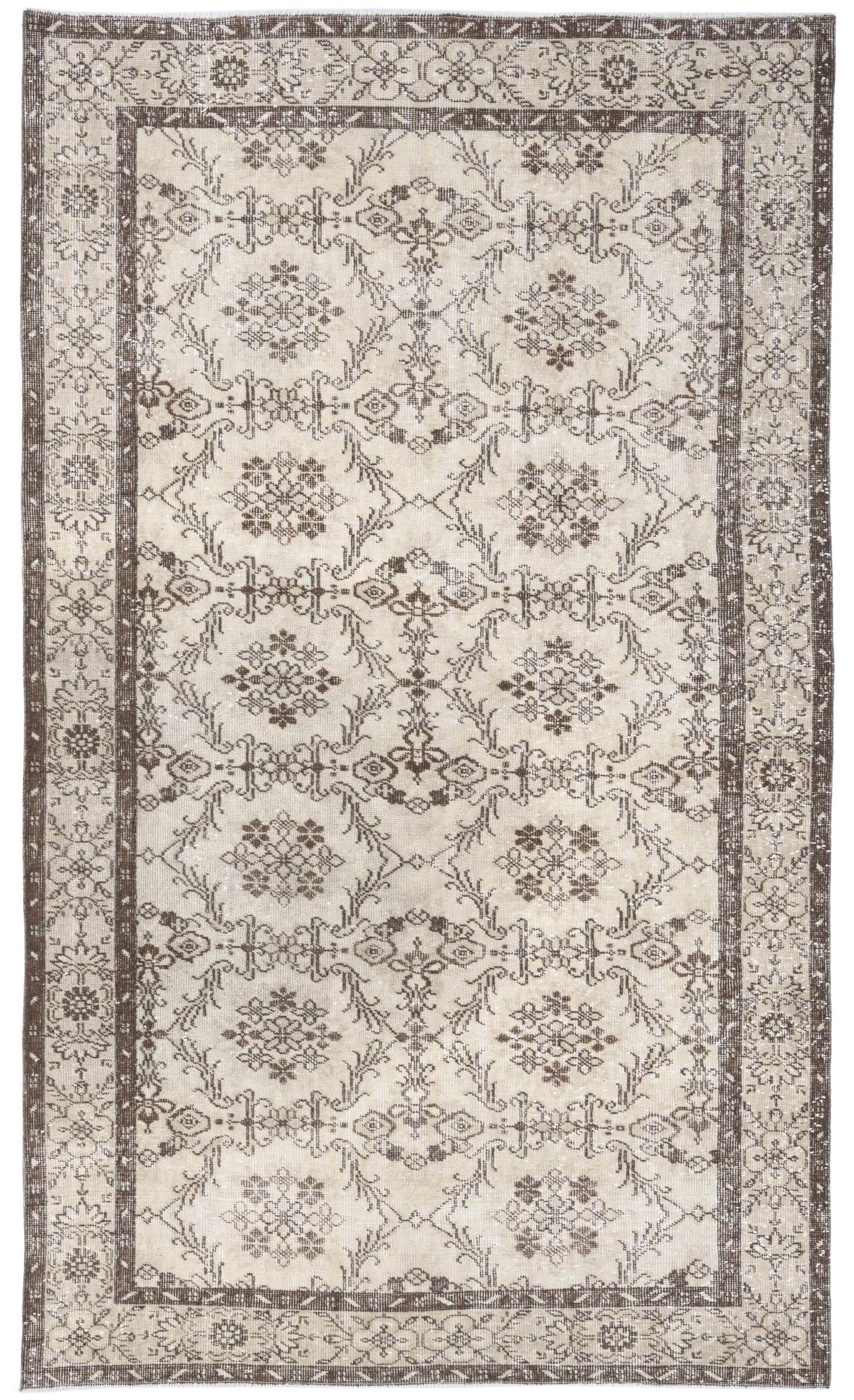 3251 - 5'6" x 9'