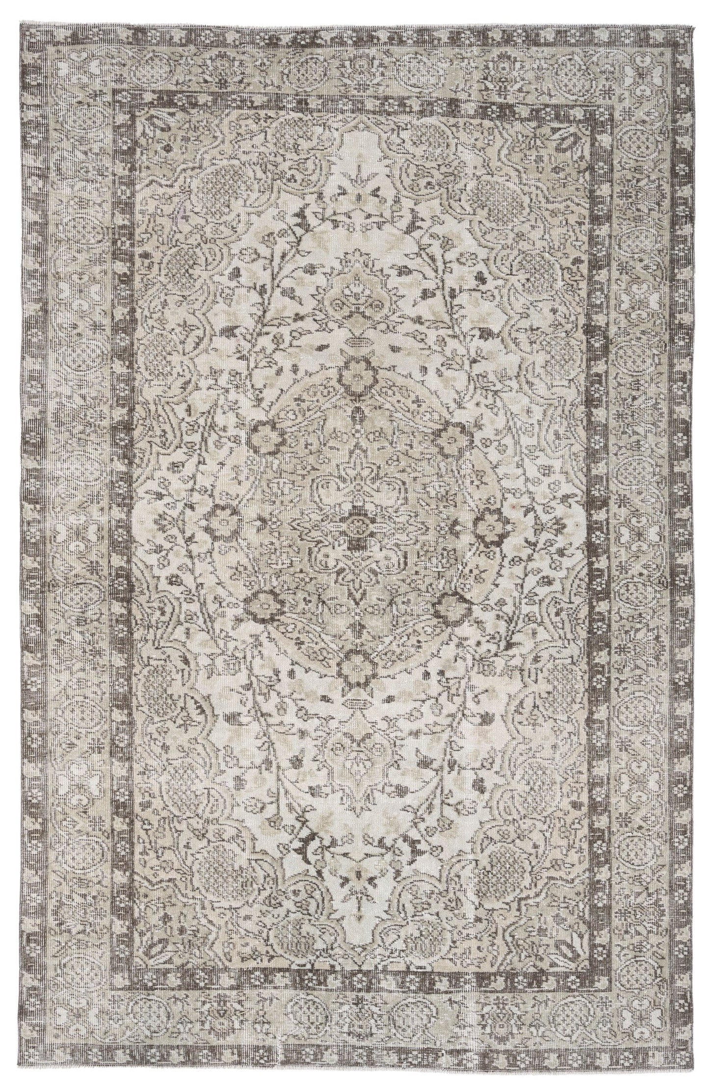 3261 - 5'9" x 8'10"