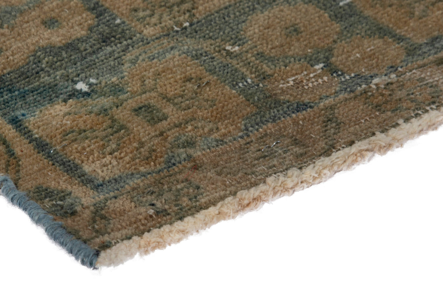 3313 - 3'10" x 18'3"