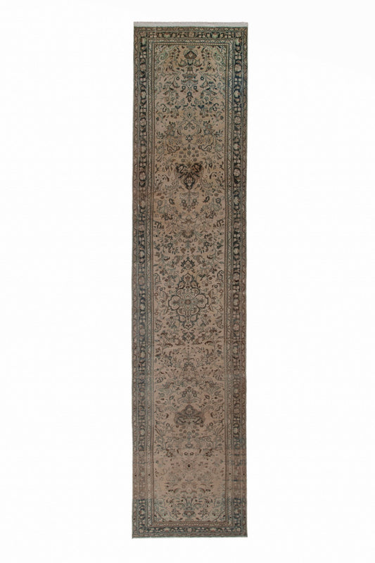 3315 - 3'10" x 18'10"