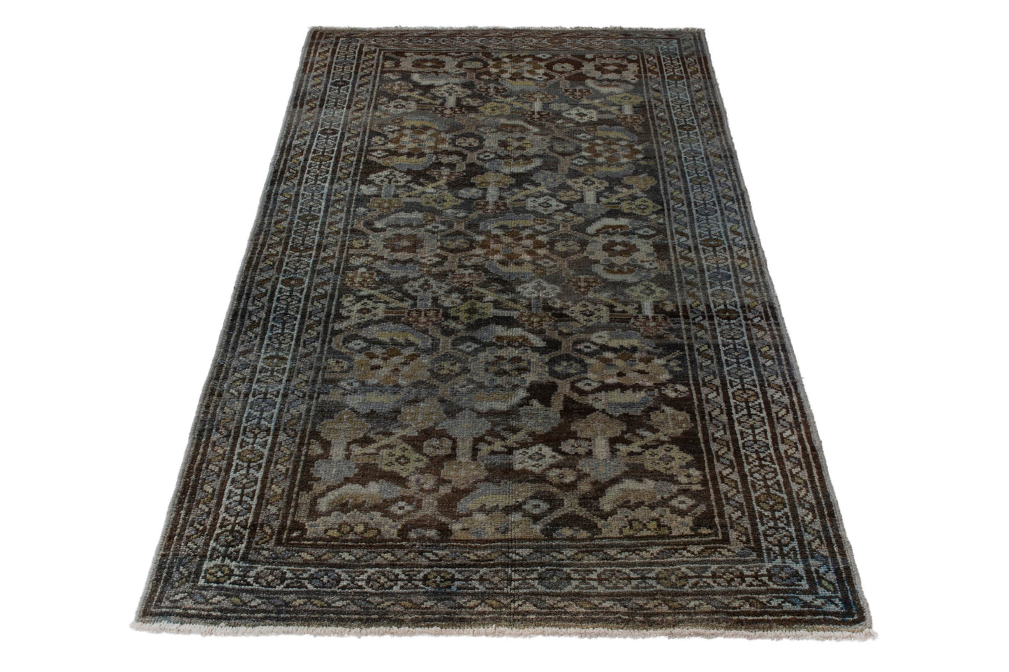 3381 - 3'10" x 6'11"