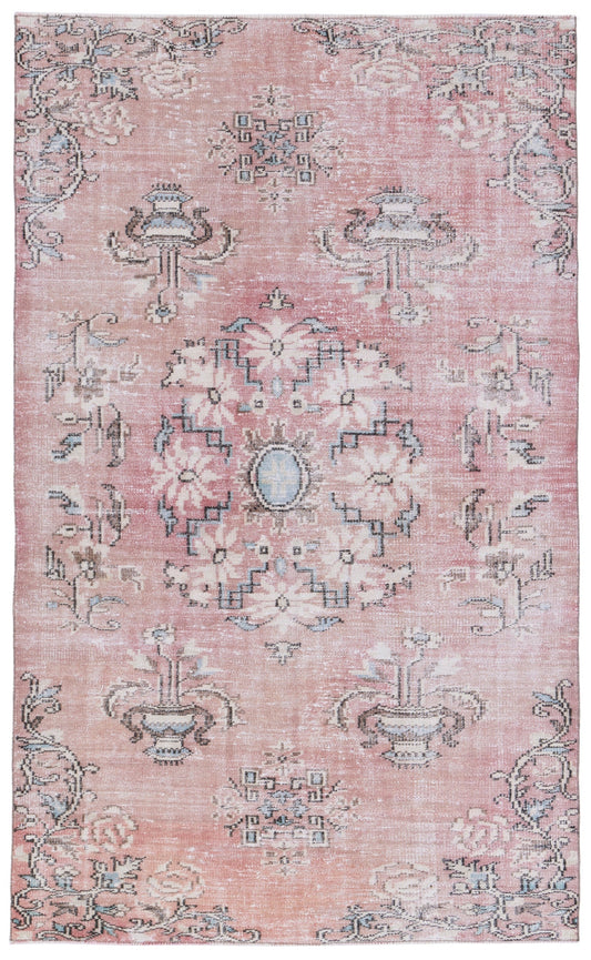 8711 - 4'11" x 7'11"