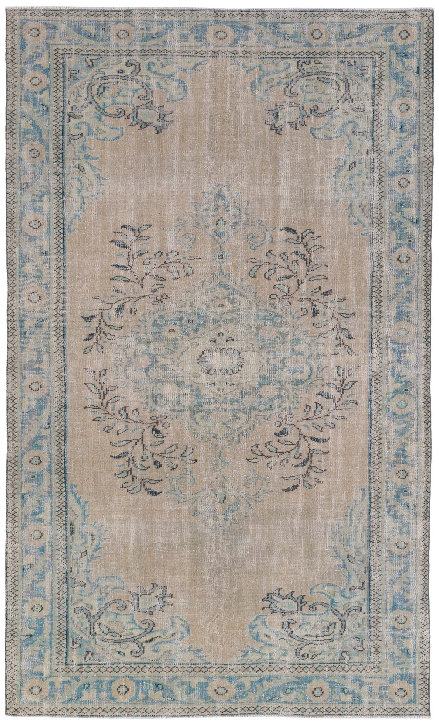 8718 - 5'11" x 9'11"