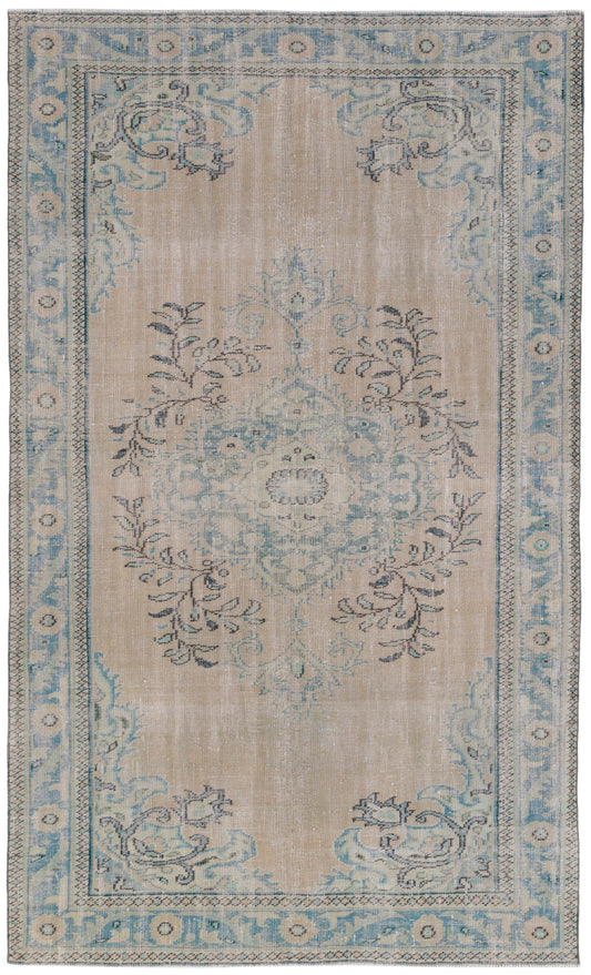 8718 - 5'11" x 9'11"