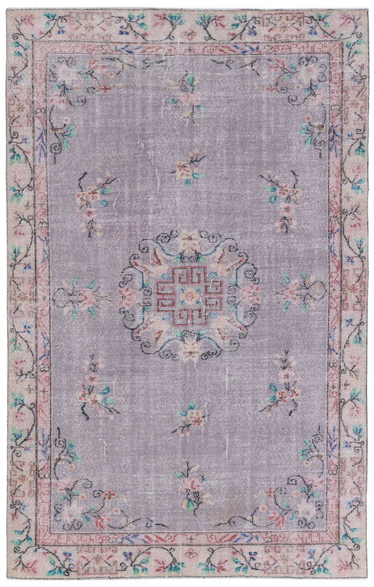 8753 - 5'10" x 8'11"