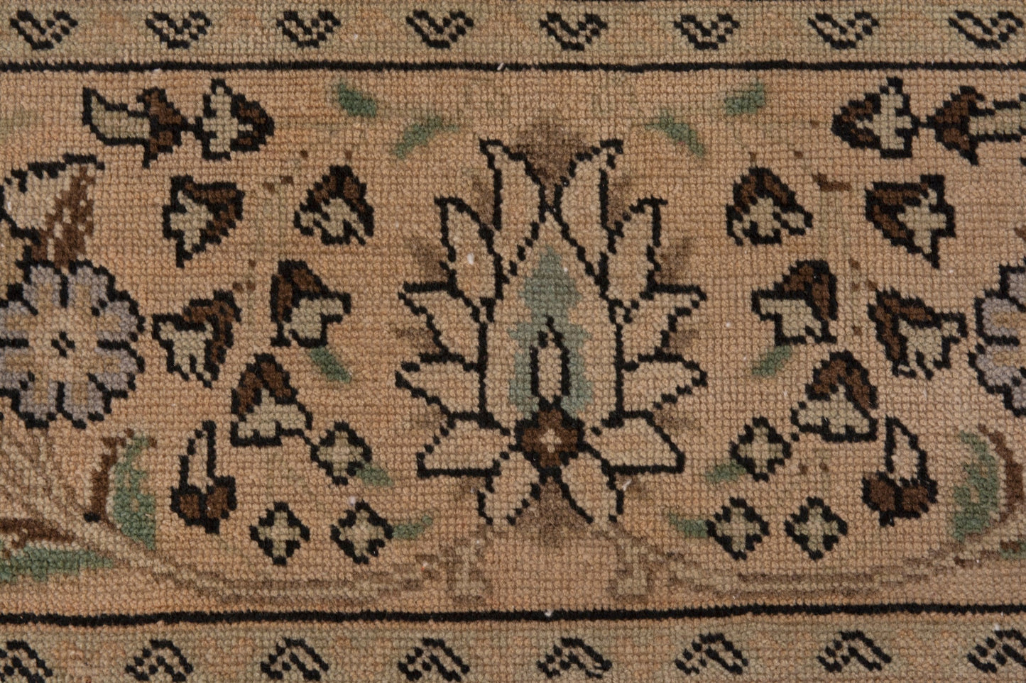 3468 - 10'1" x 12'10"