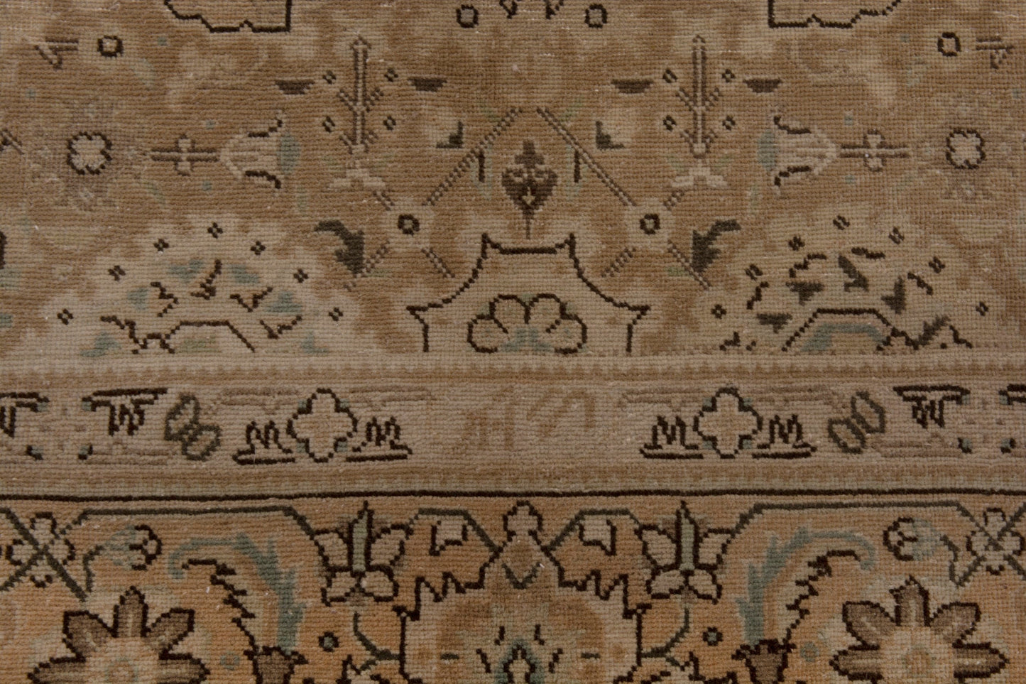 3471 - 7'10" x 11'5"