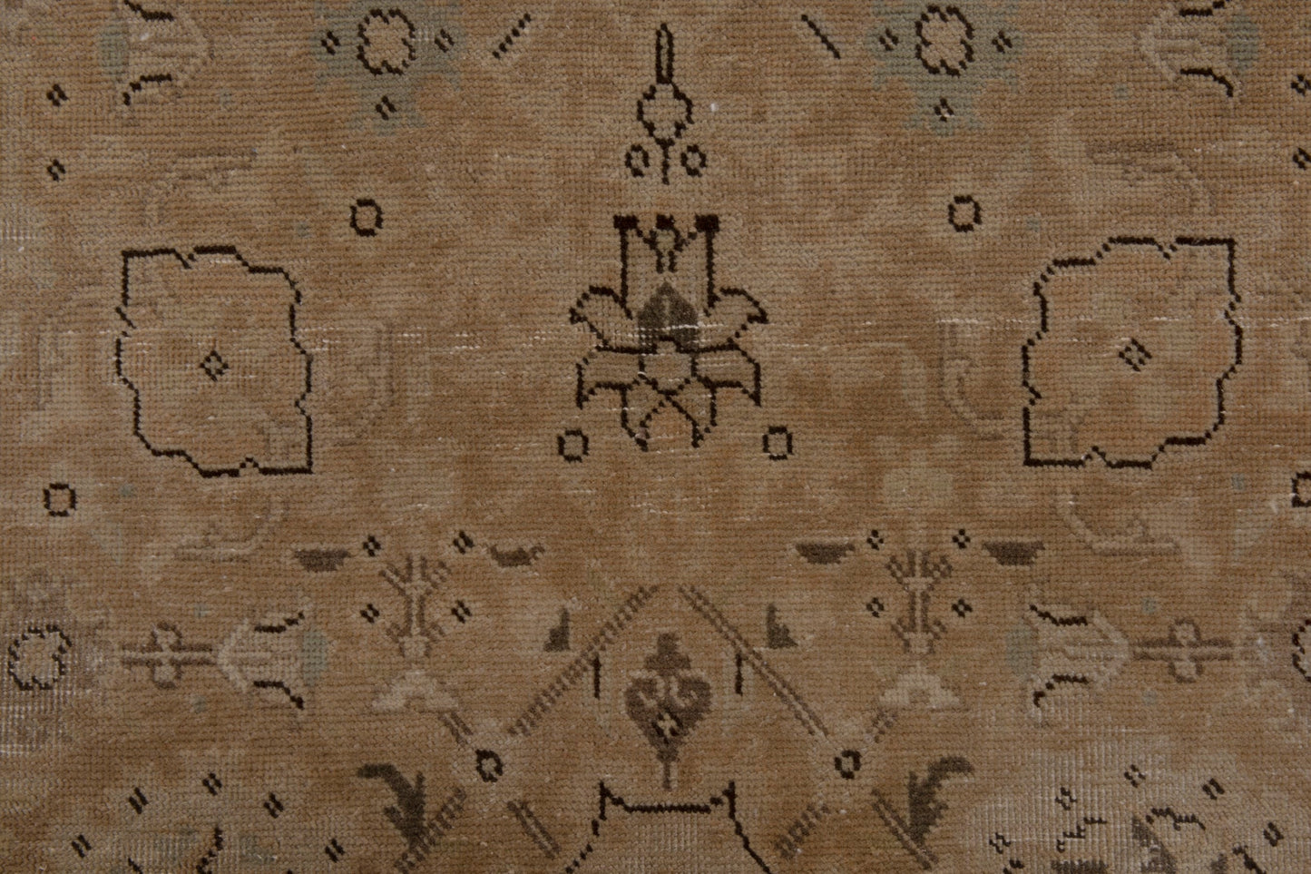 3471 - 7'10" x 11'5"