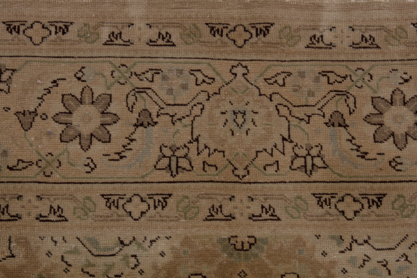 3471 - 7'10" x 11'5"