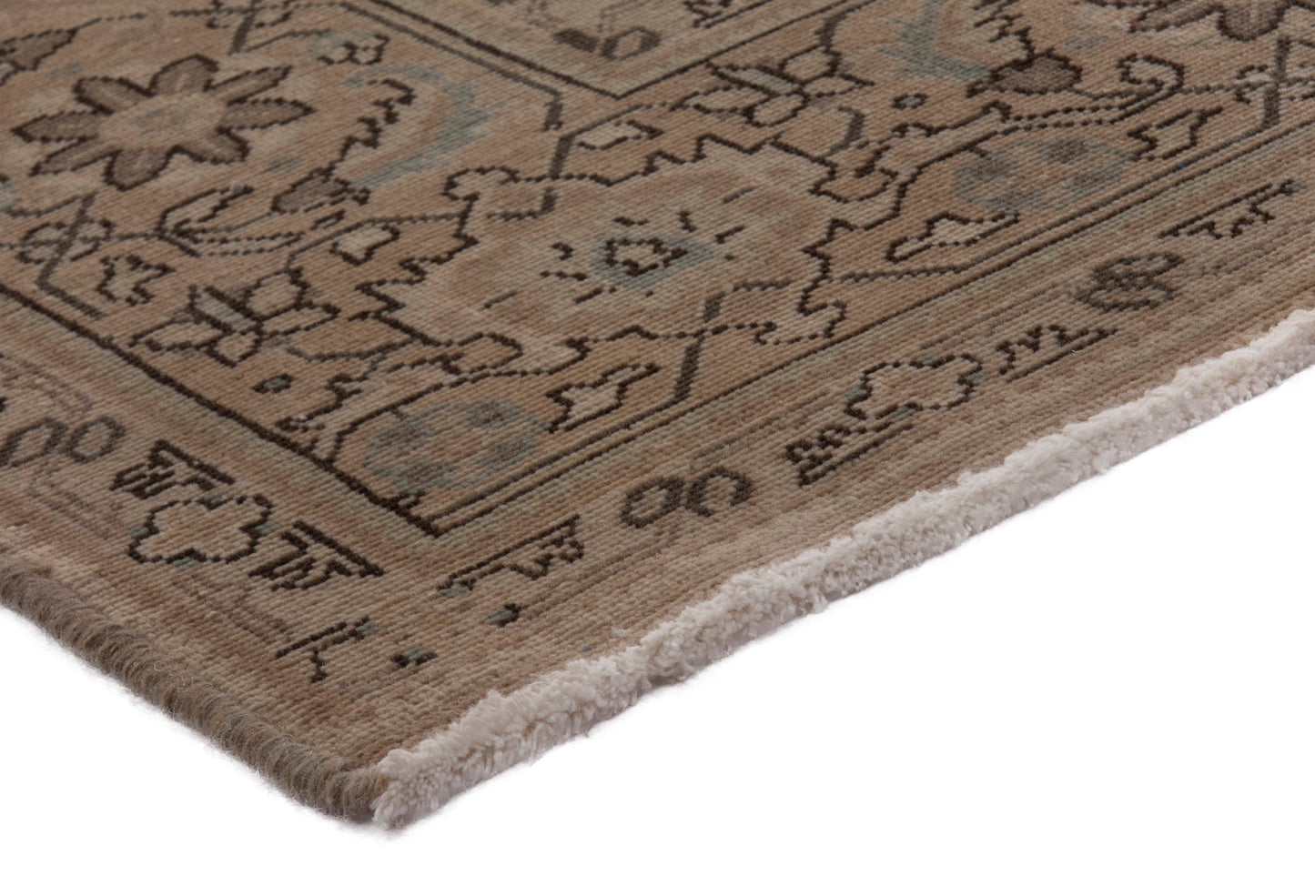 3471 - 7'10" x 11'5"