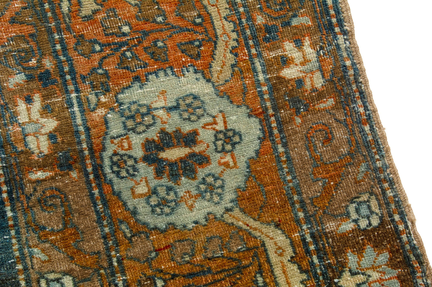 3475 - 9'10" x 13'3"