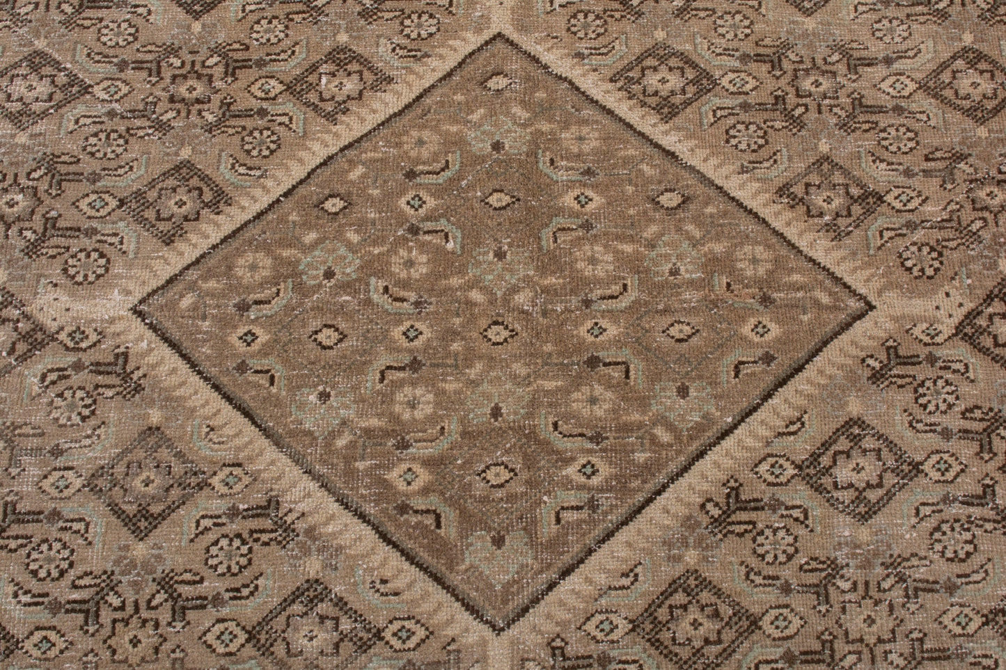 6476 - 10' x 12'10"