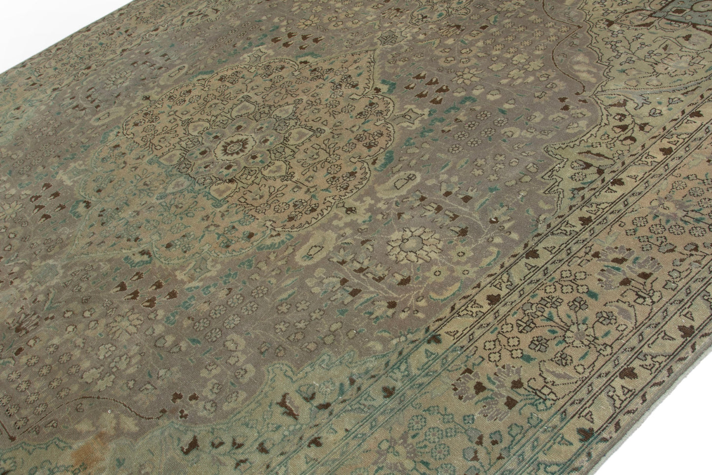 6478 - 9'11" x 12'10"