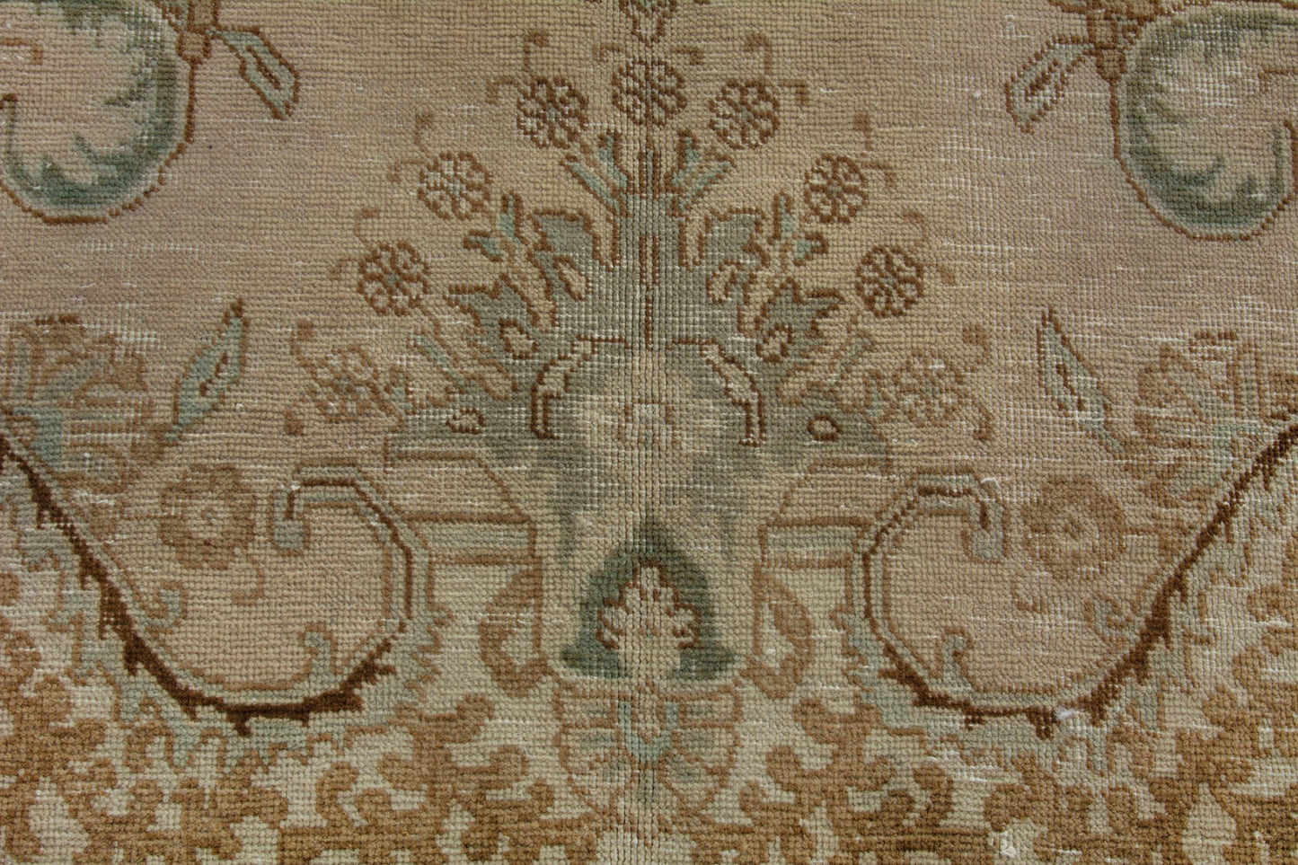 3482 - 7'5" x 10'11"