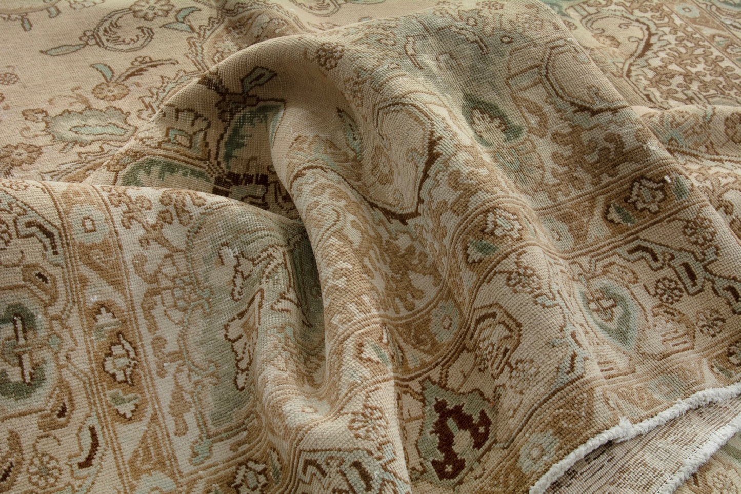 3482 - 7'5" x 10'11"