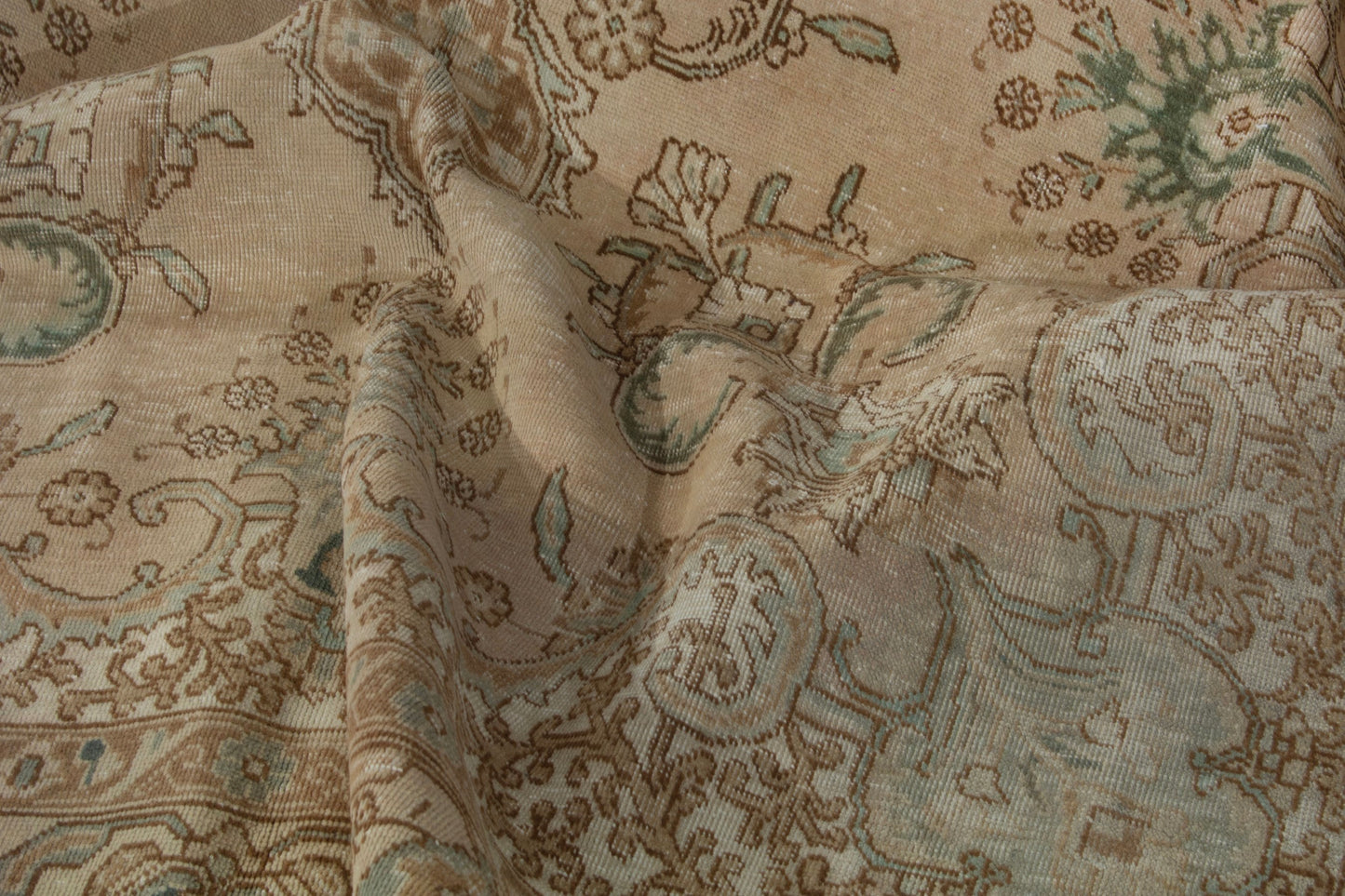 3482 - 7'5" x 10'11"