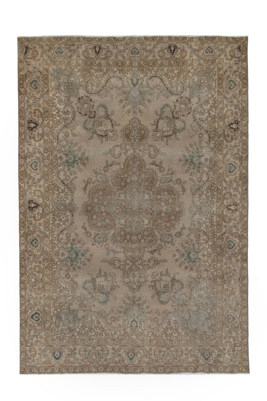 3482 - 7'5" x 10'11"