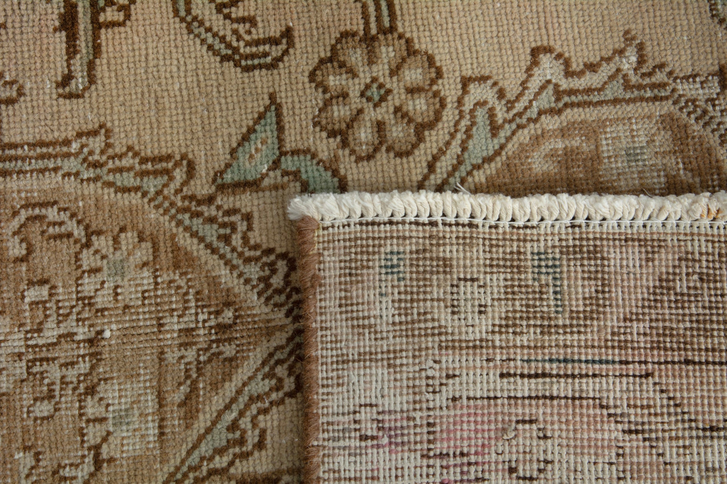 3482 - 7'5" x 10'11"