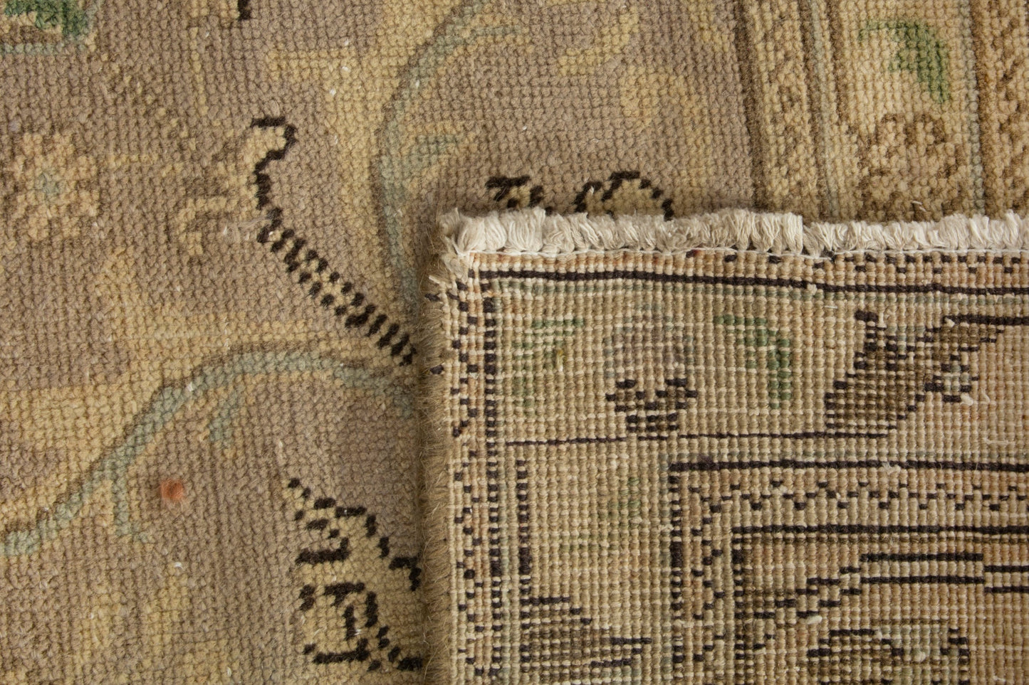 3487 - 9'10" x 12'8"