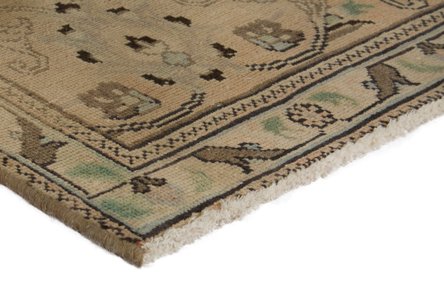 3487 - 9'10" x 12'8"