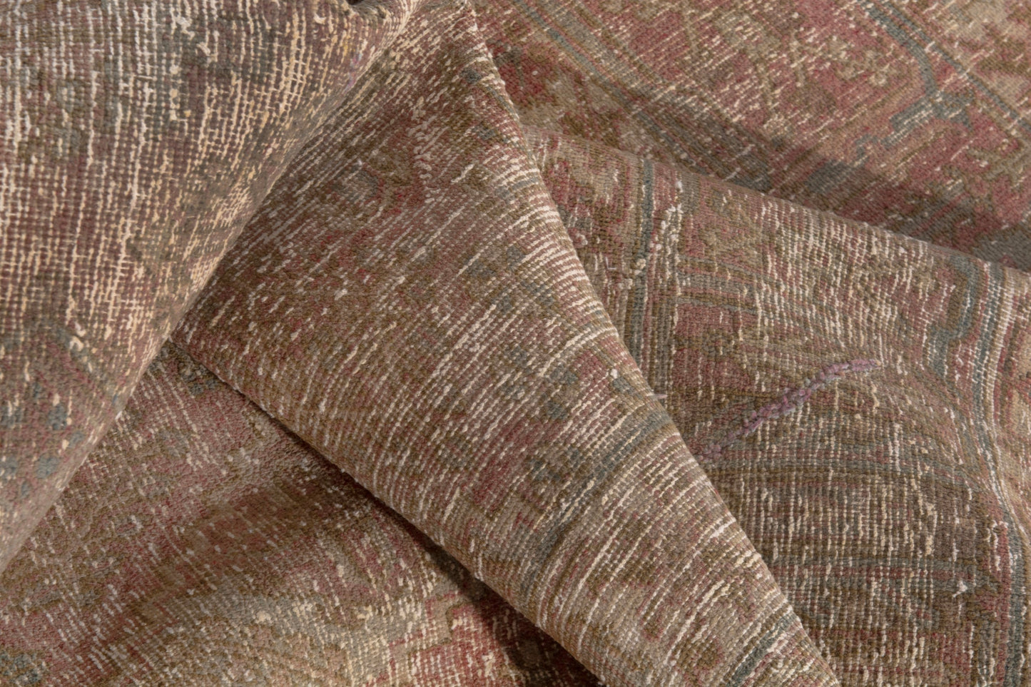 3489 - 7'10" x 11'3"