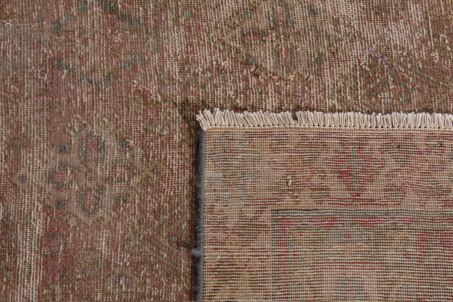 3489 - 7'10" x 11'3"