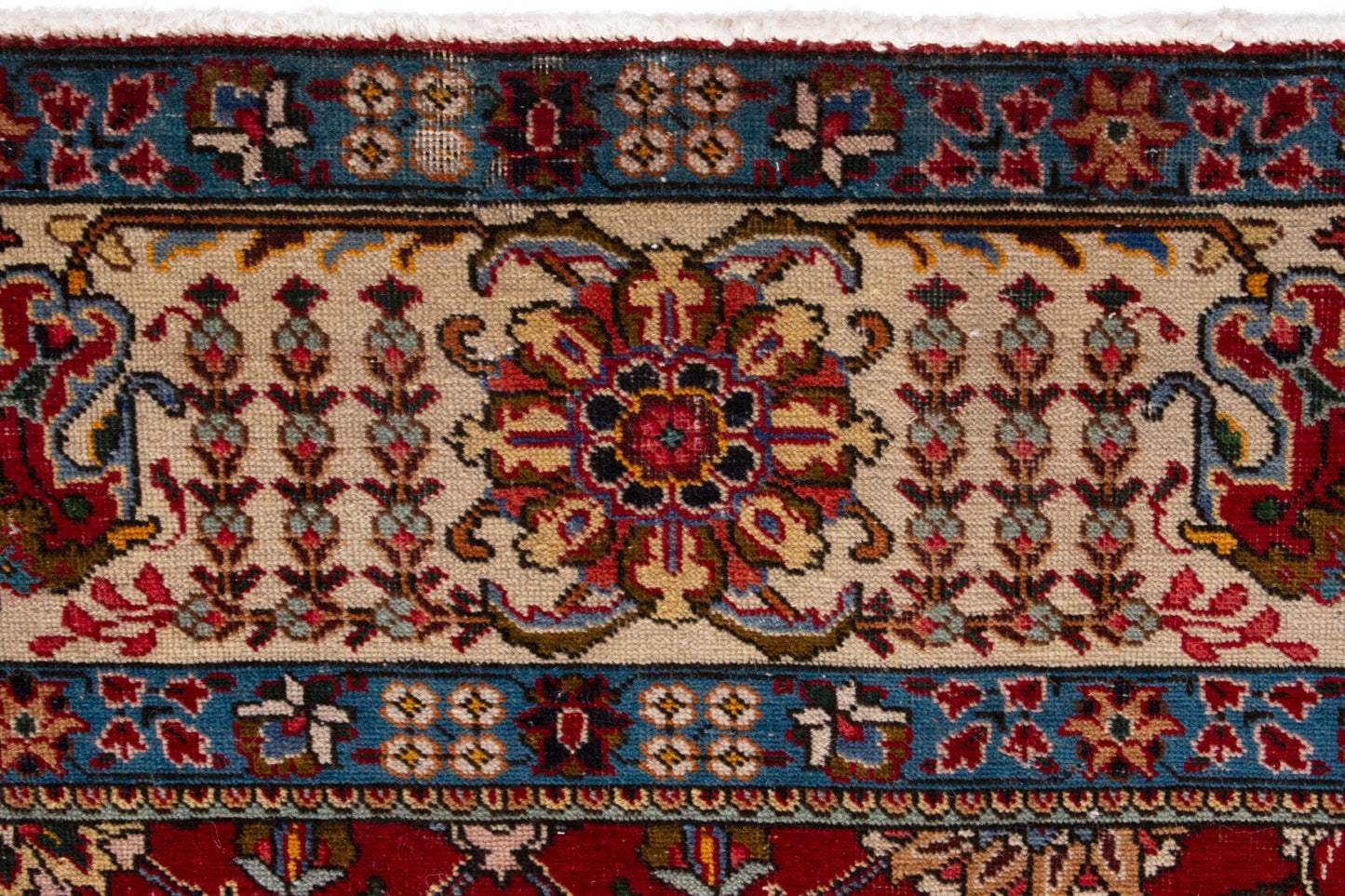 3515 - 9'7" x 12'10"