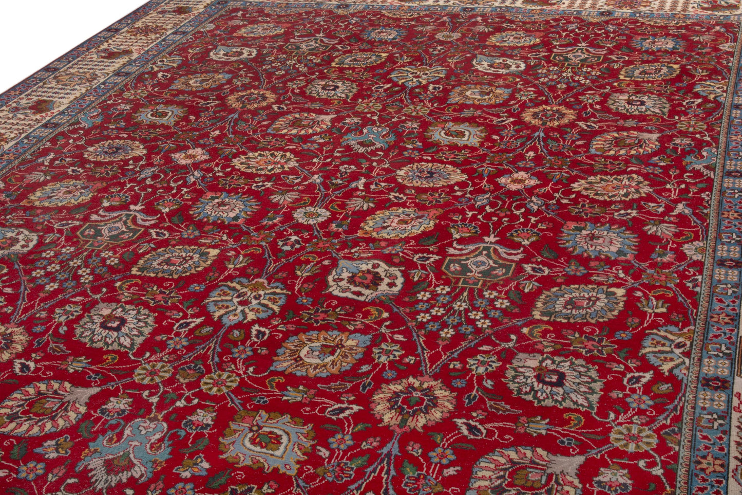 3515 - 9'7" x 12'10"