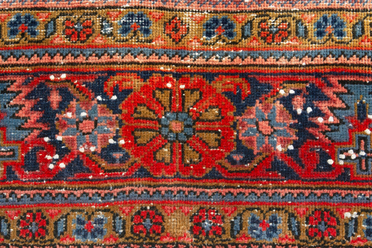 3516 - 6'10" x 10'2"