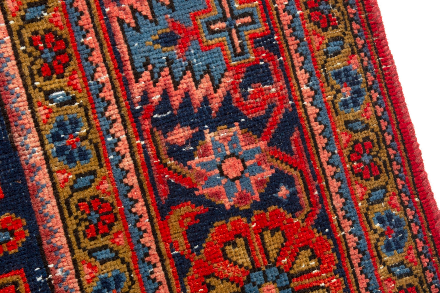 3516 - 6'10" x 10'2"