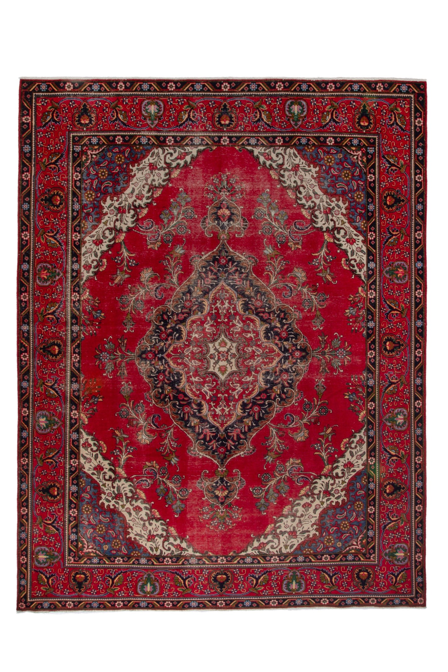 3533 - 9'11" x 13'1"