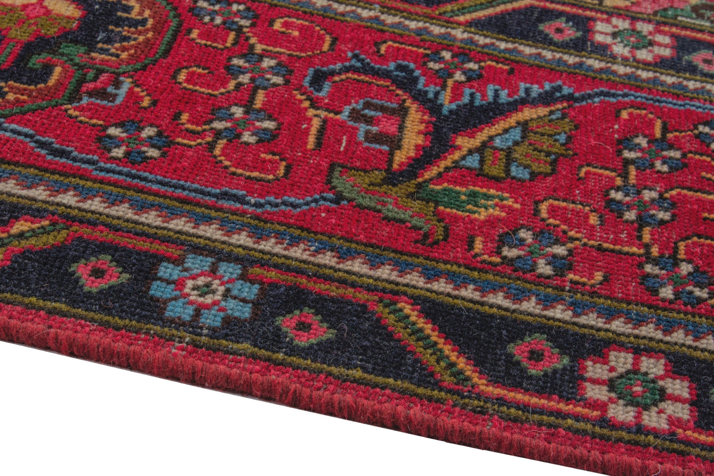 3533 - 9'11" x 13'1"