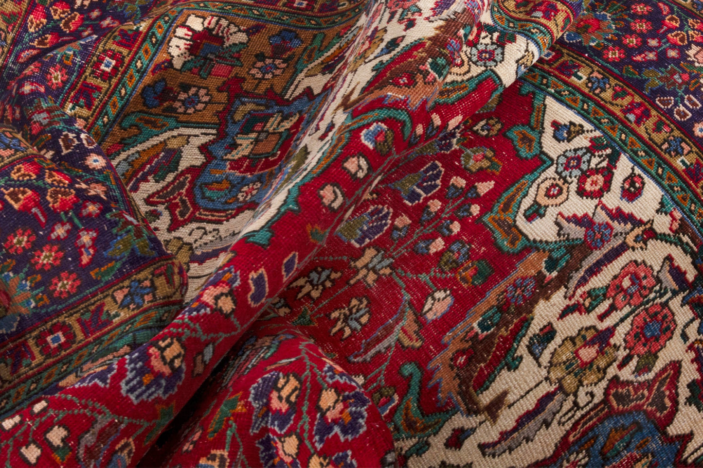 3537 - 7'7" x 10'11"