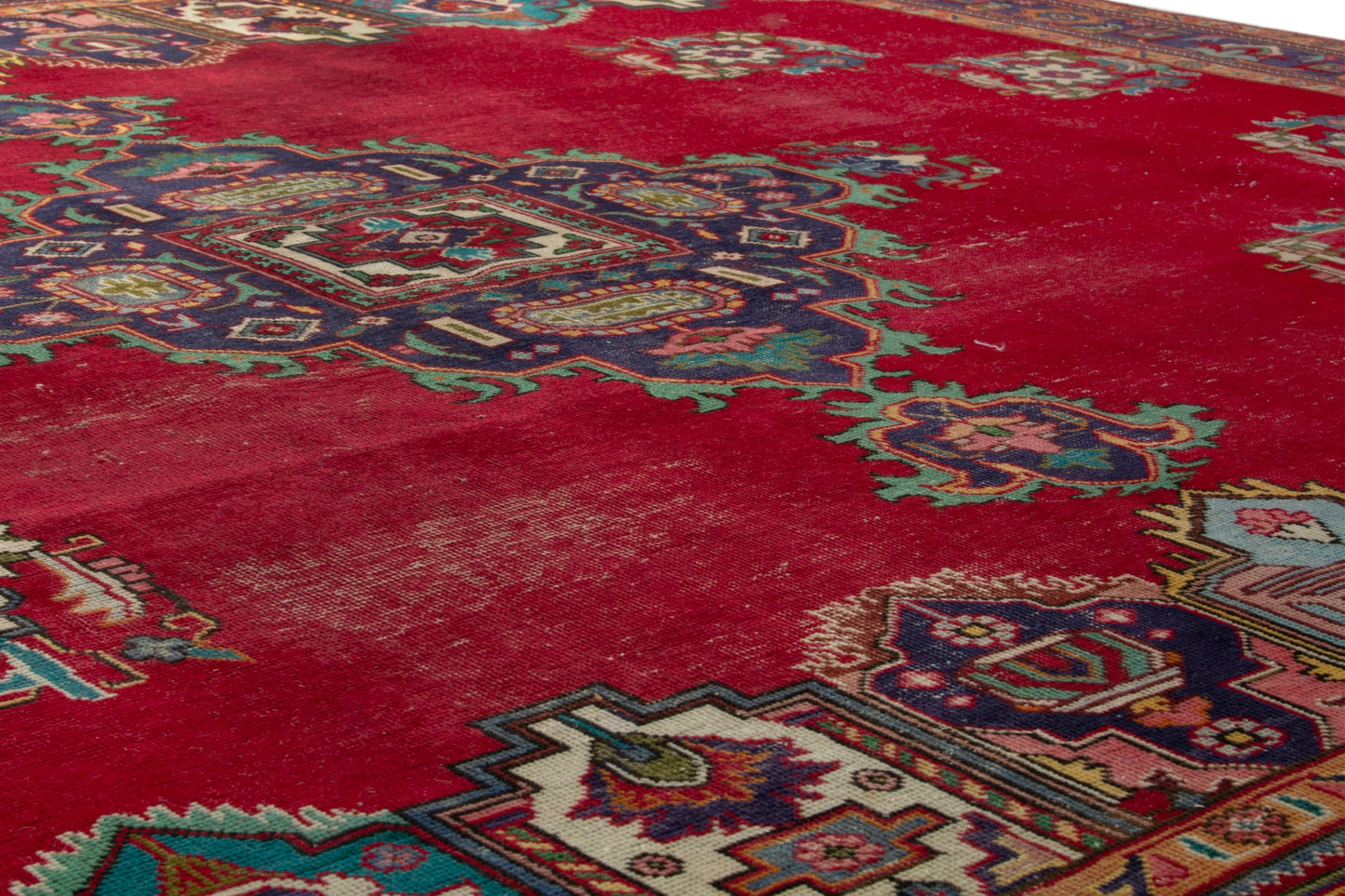 3545 - 9'10" x 9'10"